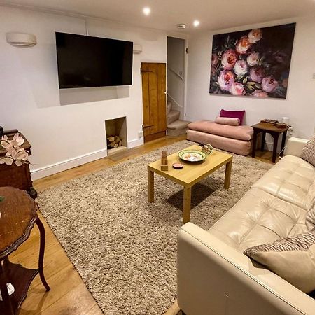 Quaint 2 Bed Cottage In The Heart Of Cambridge Exterior photo