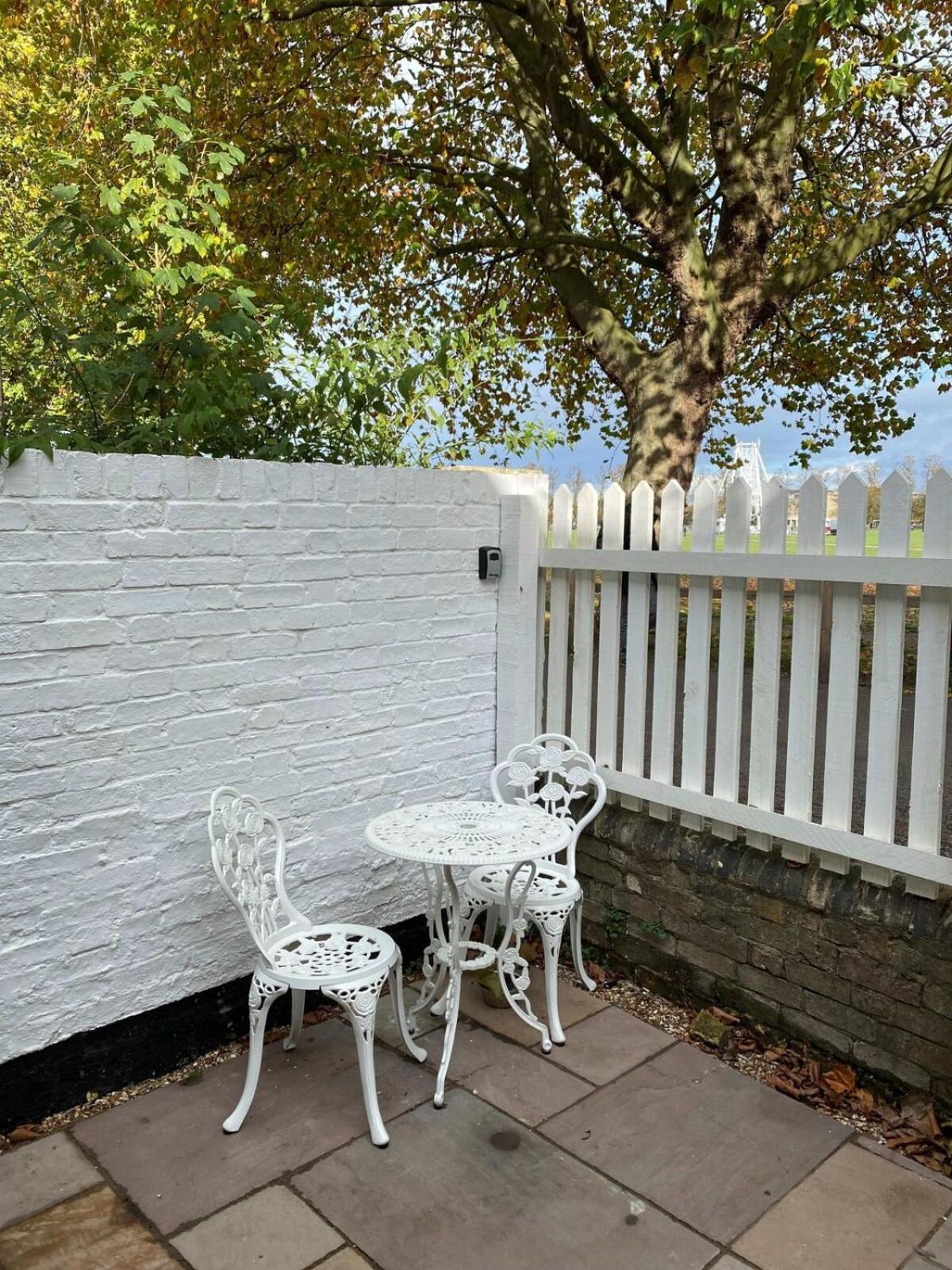 Quaint 2 Bed Cottage In The Heart Of Cambridge Exterior photo